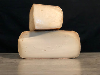 Tomme des Pyrénées chèvre