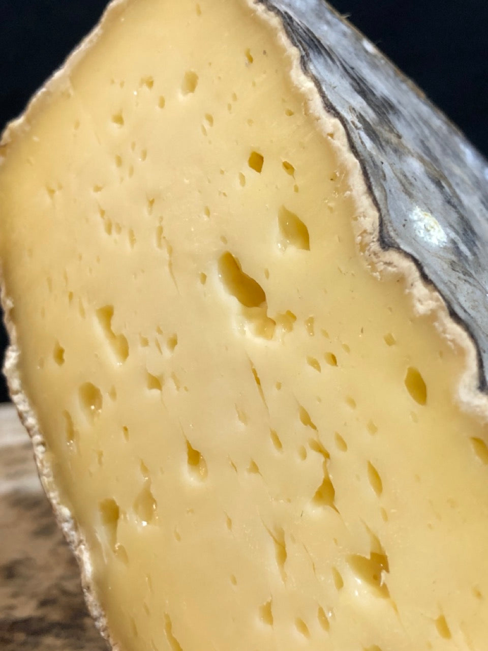 Tomme de Savoie AOP